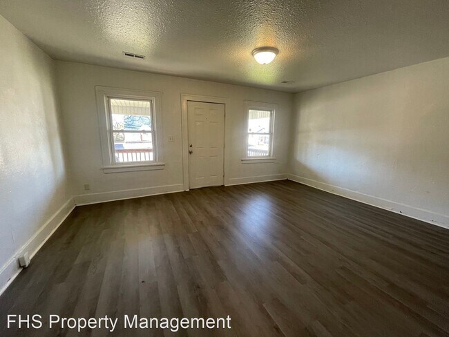 Building Photo - 2 br, 1 bath House - 2312 N National Avenue