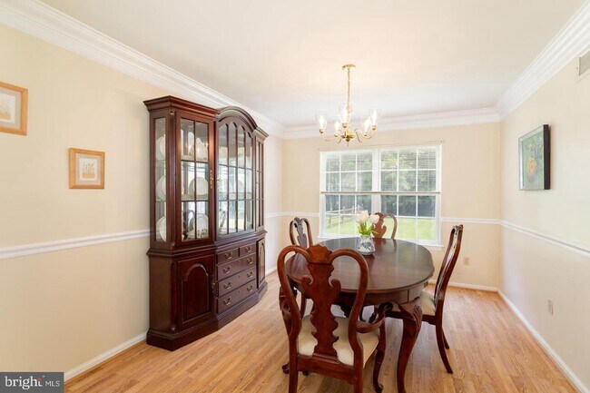 Foto del edificio - 41 Oakview Dr