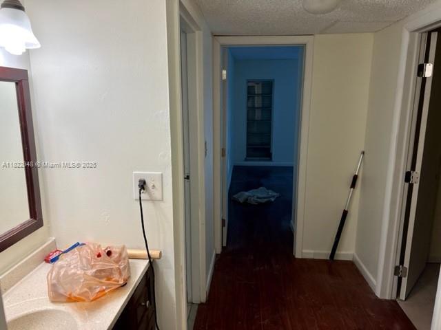 Foto del edificio - 4848 NW 24th Ct