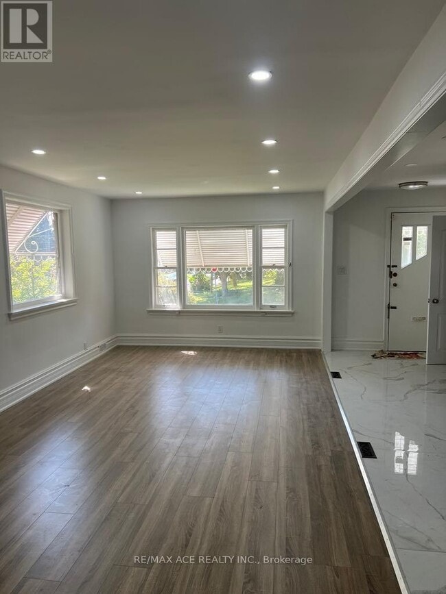 Building Photo - 1 Aylesford Dr