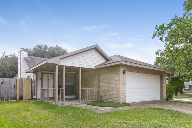 Foto del edificio - 6395 Crossway Dr