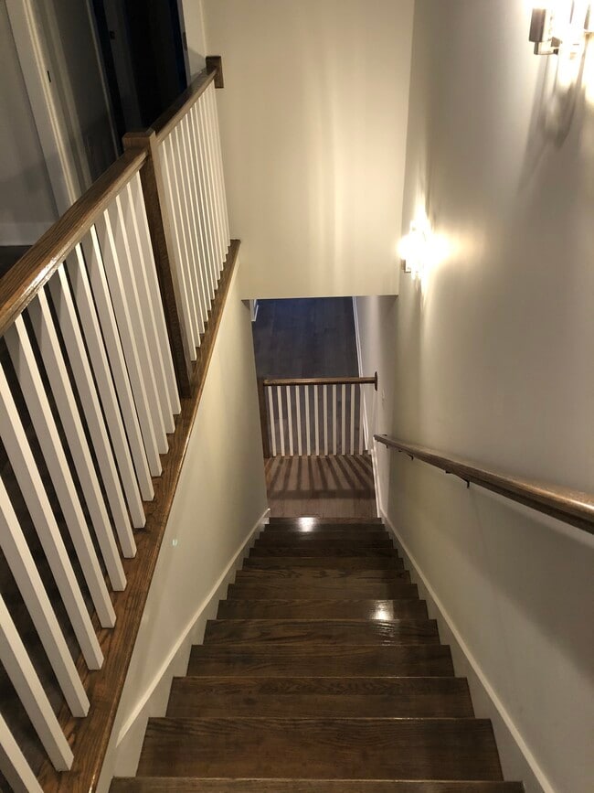 Photo - 924 Caruthers Ave Townhome