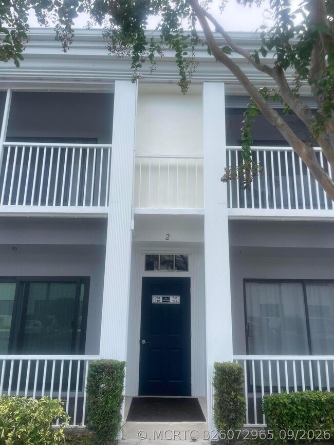 Building Photo - 170 Cypress Club Dr
