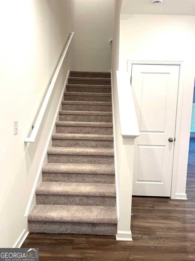 Foto del edificio - 144 Star Ct