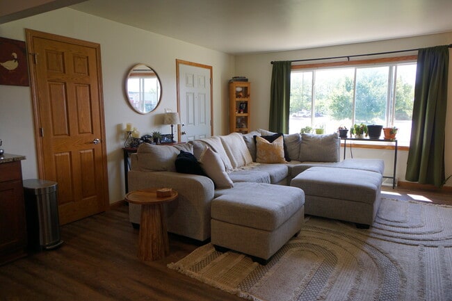 Bright and Sunny Living Room - 2113 S Main St