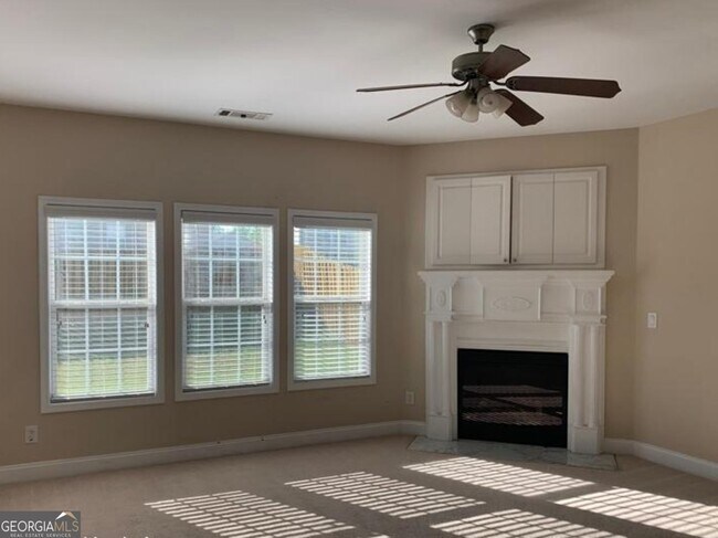 Foto del edificio - 1265 Leisure Lake Dr