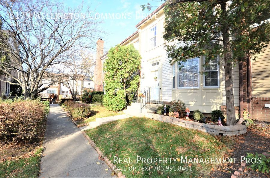 Foto principal - 6179 Wellington Commons Dr