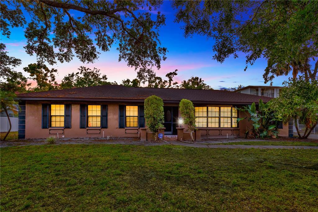 Foto principal - 4909 S Elberon St
