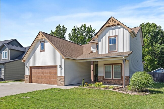 Building Photo - 338 Crusaw Dr