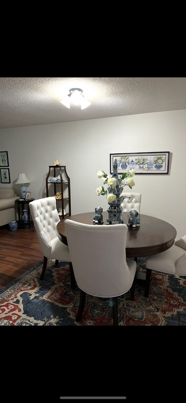 Photo - 116 Hilltop Dr Townhome