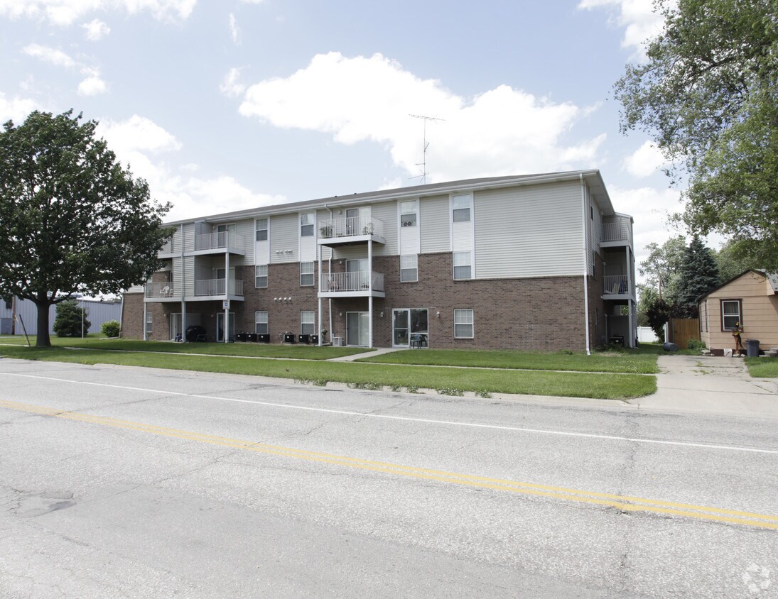 Building Photo - Visser Apartments