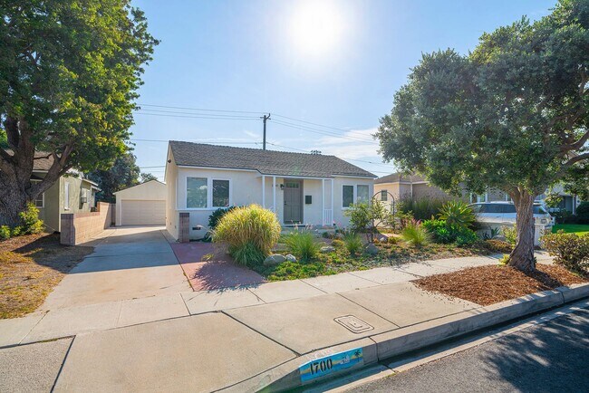 Foto del edificio - Charming Manhattan Beach Home Rental!