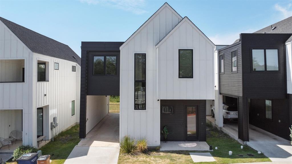 Foto principal - 3807 E 51st St