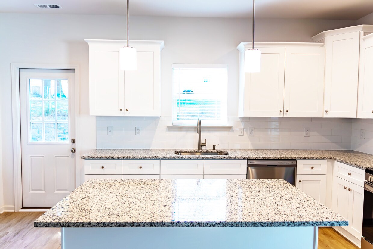 Foto principal - 1615 Martin Ave