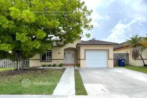 Building Photo - 17184 SW 143rd Pl