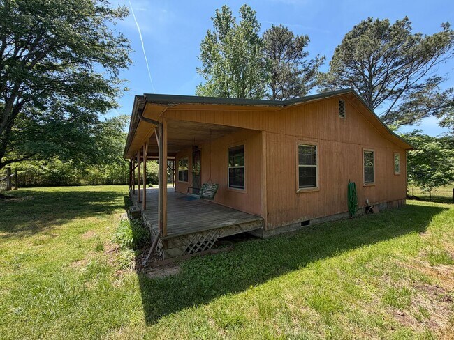 Foto del edificio - 219 Old Bucks Pocket Rd SE