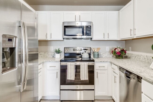 Interior Photo - Tribute Creek Apartment Homes