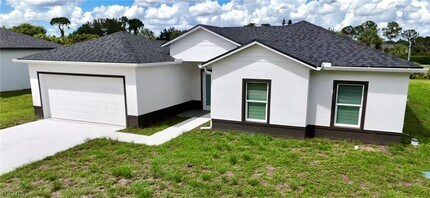 Building Photo - 825 Porter St E