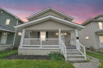 Building Photo - 863 E 3rd Ave