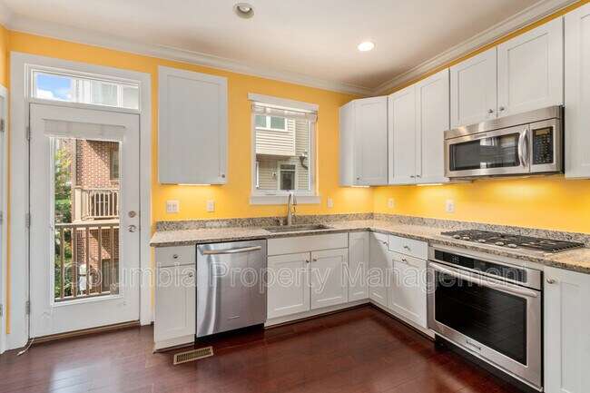 Foto del edificio - 4516 Kennedy St