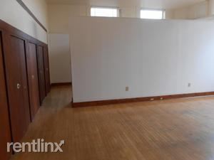 Building Photo - 1516 Hepburn Ave
