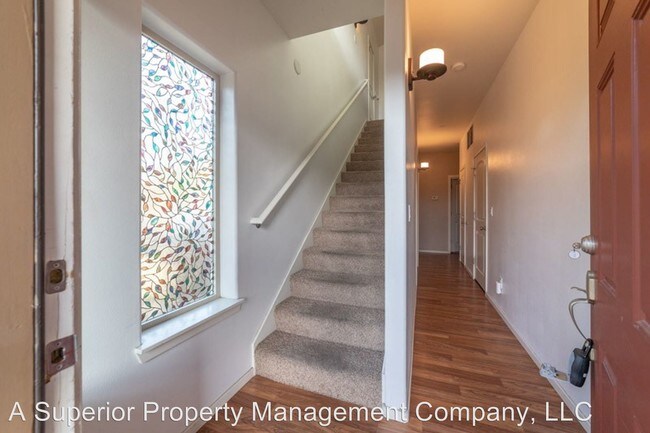 Foto del edificio - 2670 NW College Way