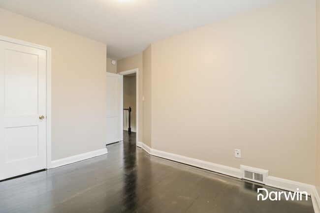 Building Photo - 1760 Weston Ave