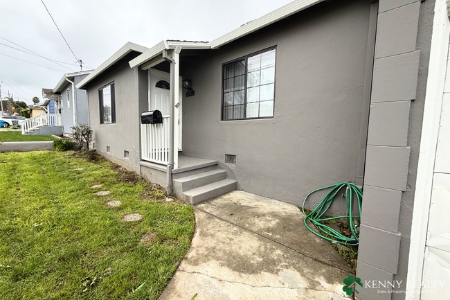 Building Photo - Just Remodeled 2BR Home with Garage & Large Backyard in San Bruno