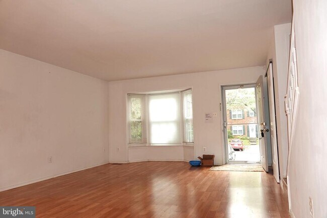 Foto del edificio - 14739 Yearling Terrace