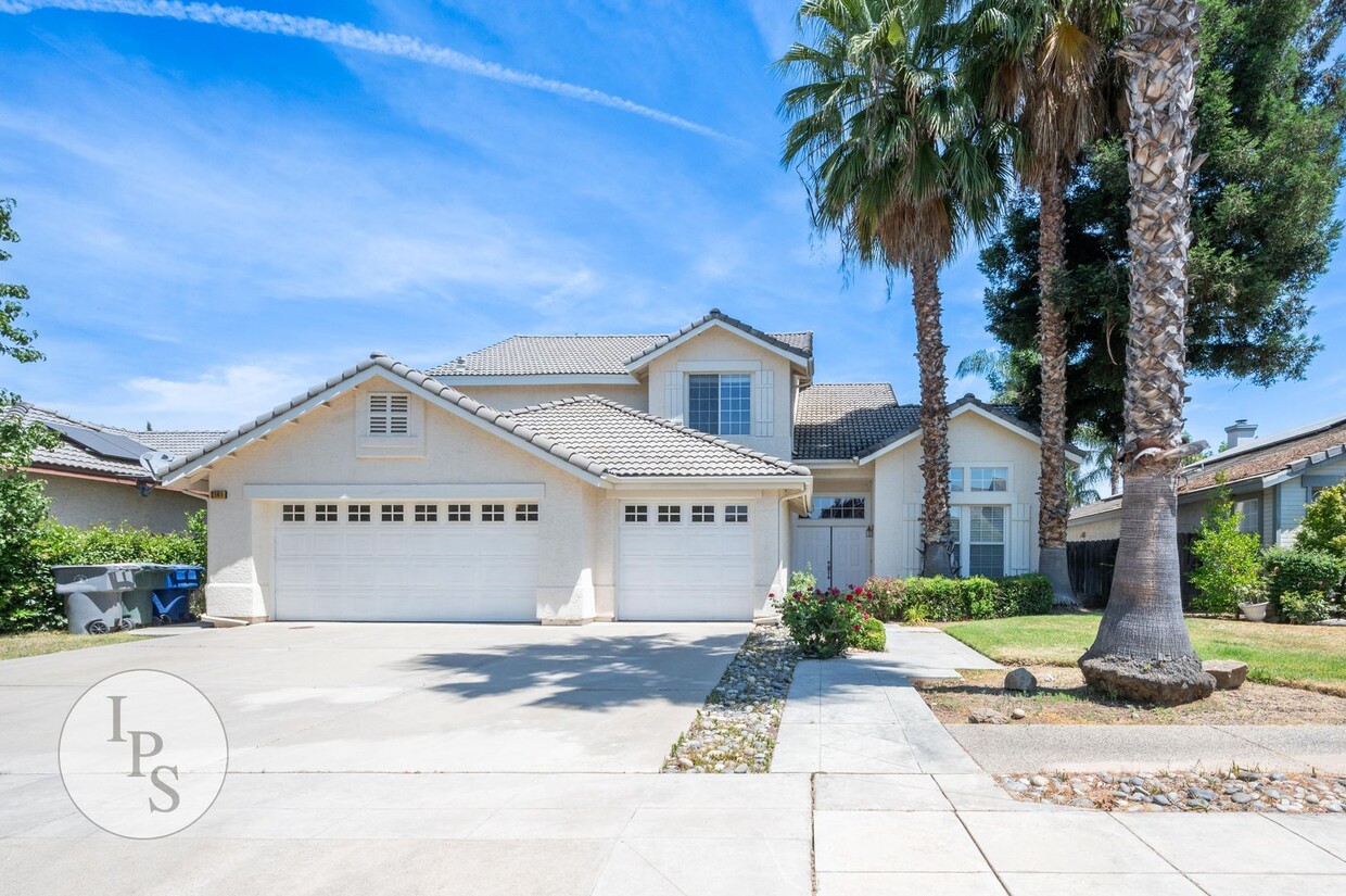 Primary Photo - Clovis Eastside Home, 4BR/3BA, Clovis Unif...