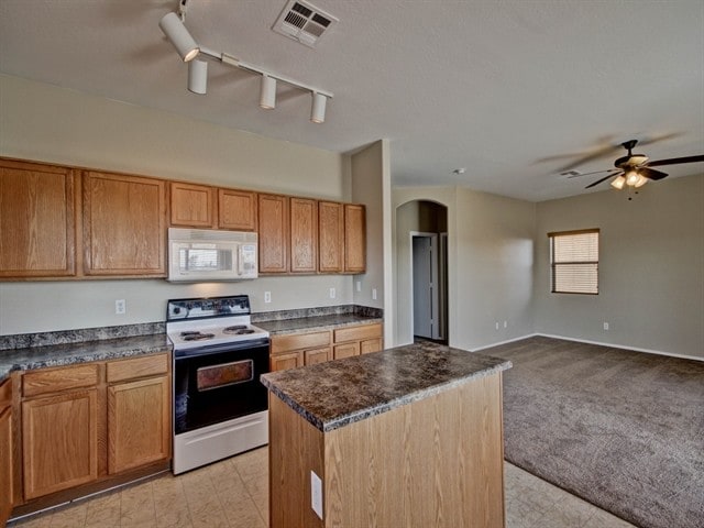 Building Photo - 35582 W Costa Blanca Dr