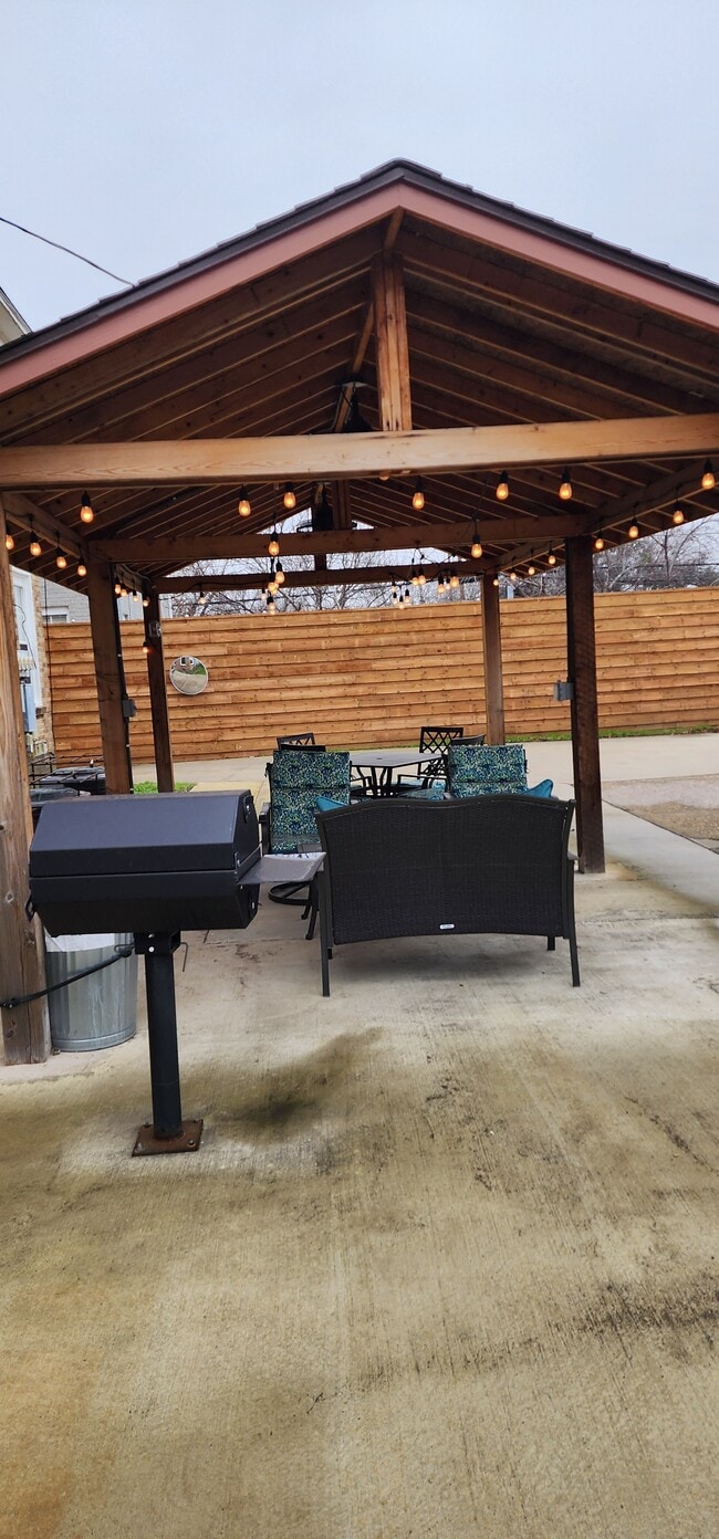 Patio and Seating - 635 Winston St