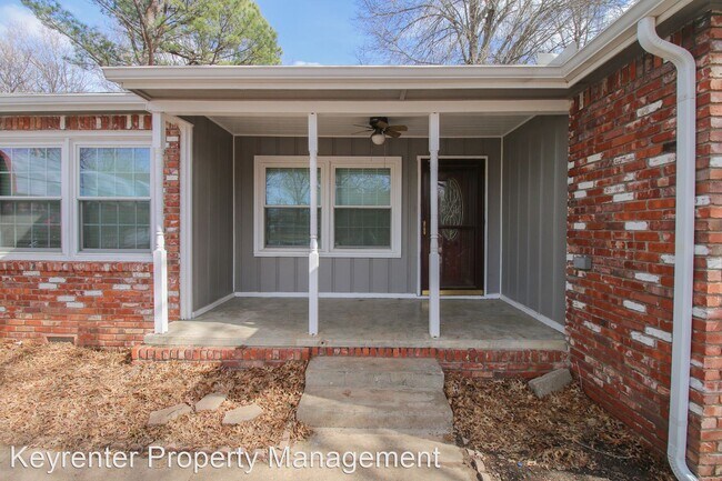 Foto del edificio - 4 br, 2 bath House - 329 S Fairland Ave