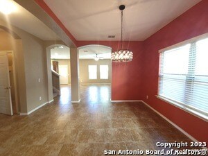 Building Photo - 1511 Barons Den
