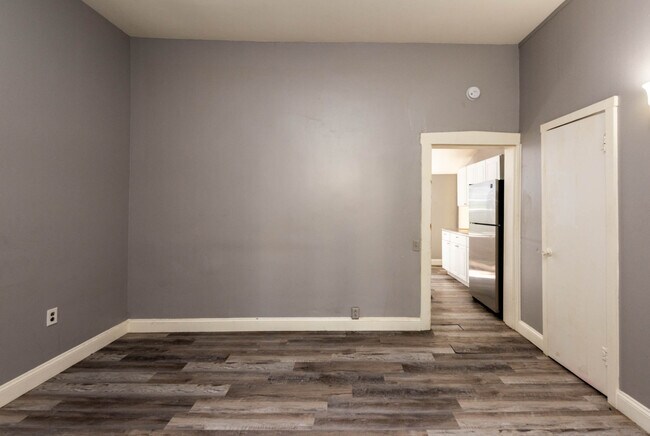 Foto del edificio - 717 Caroline St