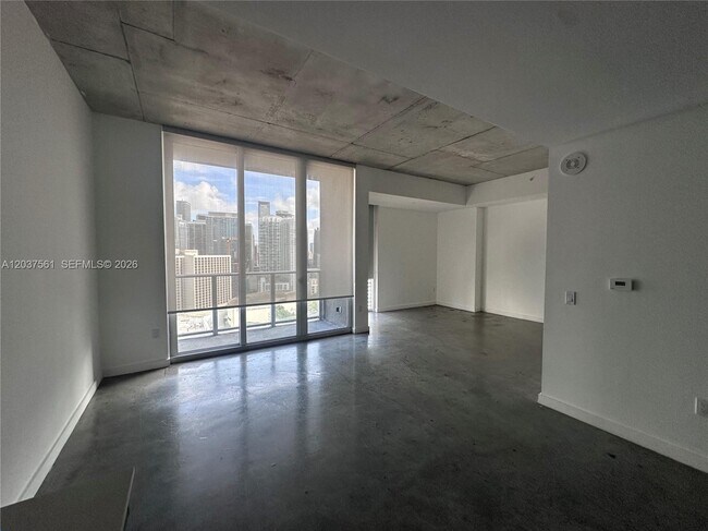Foto del edificio - 151 SE 1st St