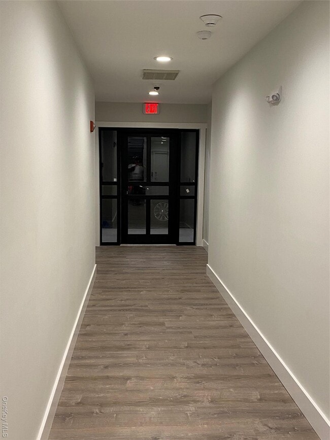 Foto del edificio - 530 N Main St