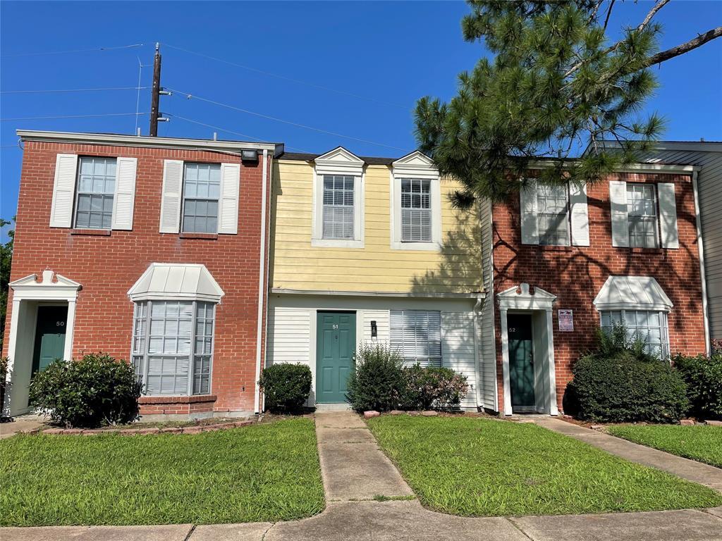 Primary Photo - 12910 Ashford Point Dr