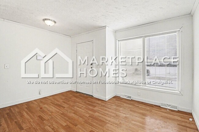 Building Photo - 101 Stevens St