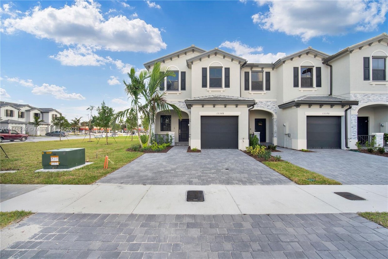 Foto principal - 13368 SW 287th St