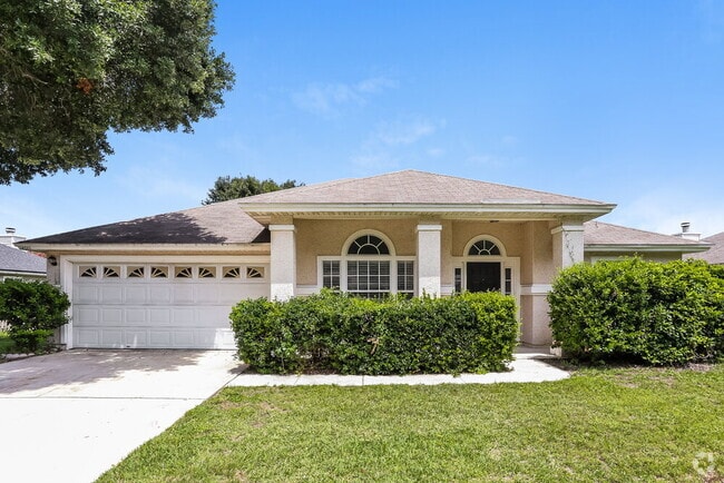 Building Photo - 14011 Crestwick Dr W