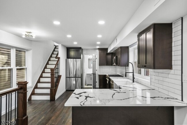 Foto del edificio - 613 S 18th St