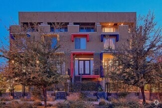 Building Photo - 540 E Ames Pl