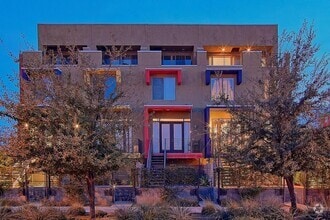 Building Photo - 540 E Ames Pl