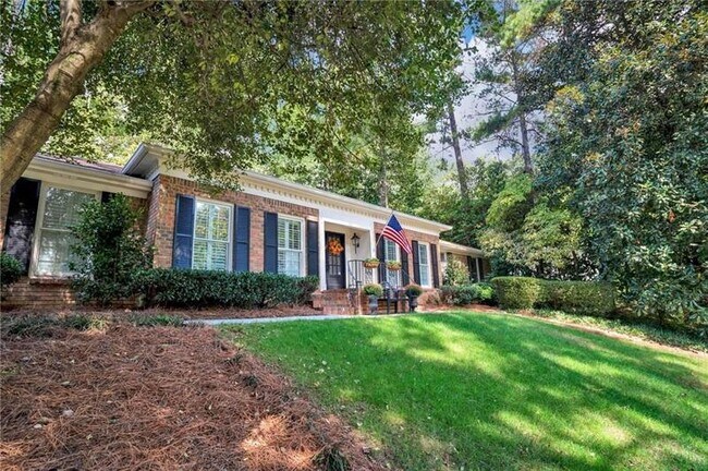 Foto del edificio - 6320 Mountain Brook Ln NW