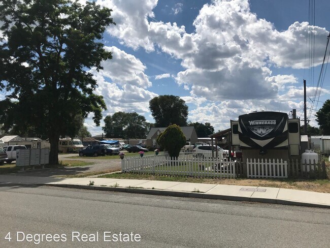 Foto del edificio - 4415 N Adams Rd