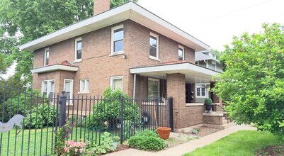 Building Photo - 644 N 7th St
