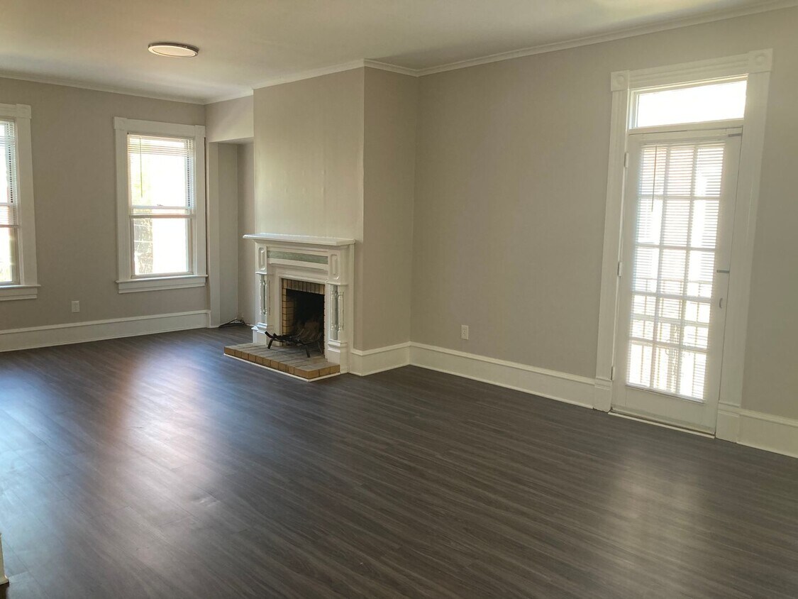 Foto principal - 707 Bellefonte St