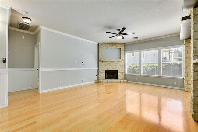 Foto del edificio - 4002 Cargill Dr