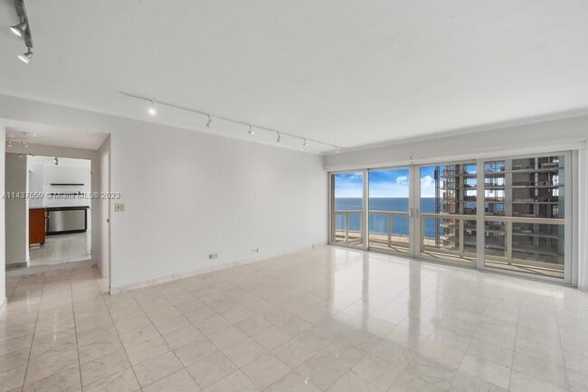 Building Photo - 2451 Brickell Ave